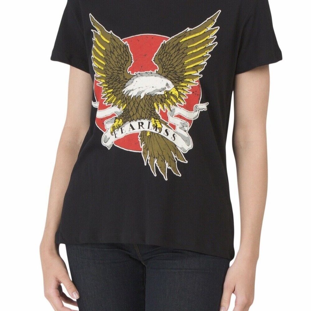 Chaser Brand Eagle Icon FEARLESS Graphic Tee Shirt in True Black Size M